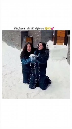 this friend ship hits different 🥹🫶💕 #iqrakanwal #sistrology #hirafaisal ‪@Wkedit688‬