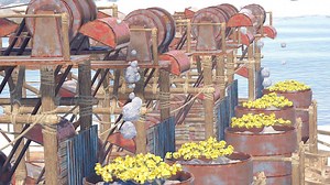 Raiding the Biggest Sulfur Farming Operation I've Ever Seen