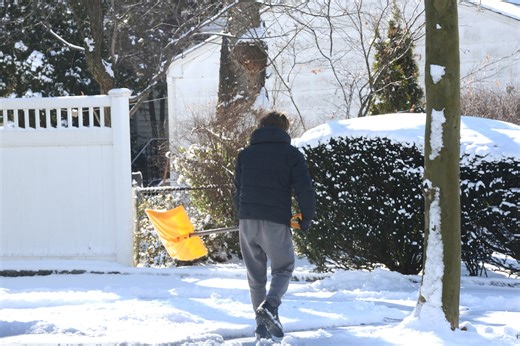 N.Y. weather: Forecasters tracking west-to-east storm with weekend snow potential for NYC
