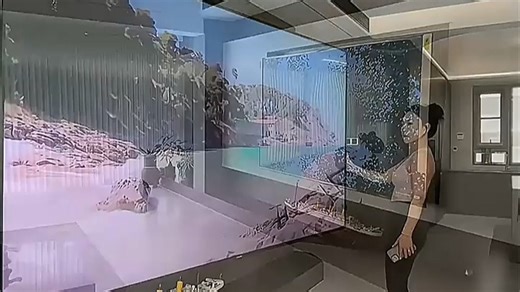 观影如临现场 电视官方自研画质芯片，搭载Mini-LED屏显技术，精准控光更清晰，沉浸观影新体验