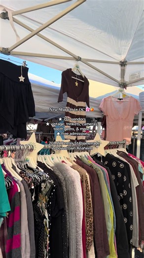 𝑶𝒓𝒂𝒏𝒈𝒆 𝑪𝒐𝒖𝒏𝒕𝒚 🍊♡ A new Market has arrived… with lots of amazing vintage and trinket vendors ⭐️🌸 ༄˖°. Save the date! Saturday, March 14th from 11am to 4pm 🌱 201 W Center St Promenade FREE Admission lots of parking nearby #orangecounty #oc #fleamarket #2000s #vintage