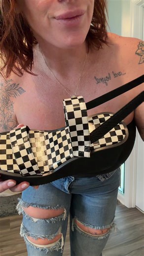 #checkeredprint #wedgesandals #springfashion | sandals