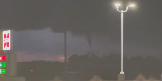 Unusually warm winter in US leads to tornadoes in unusual places