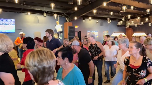 Line Dancing to Geno Delafose at Black Bull on 10/19/25 | Louisiana Dance Videos