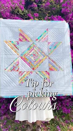 Free hack for choosing colours for your quilts #quiltasyougo #quilted