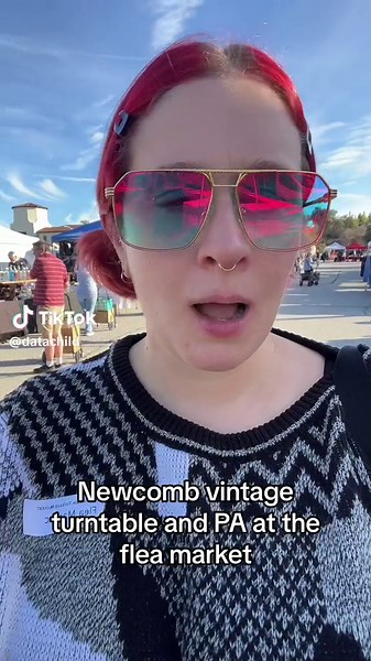 Newcomb vintage turntable and PA at the flea market! Have you seen one of these before? #vintage #turntable #vinyl #recordplayer #musicproduction #fleamarket #fleamarketfinds #thrift #hifination