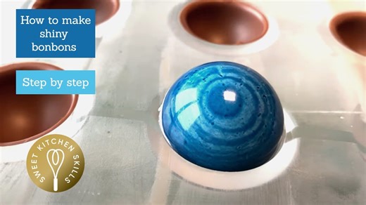 How to Make Stunning Blue Chocolate Bonbons – Step-by-Step Guide!