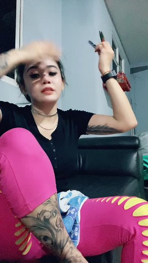 How to Tie Hair Up with a Stylish Scarf