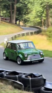 Woow the straight cut gears 💪🤙 Video: Tag Pls... #minicooper #racing #racecar #car #mini #classiccars #classicmini #raceday #classiccar #carsoftiktok | Mini Cooper Club