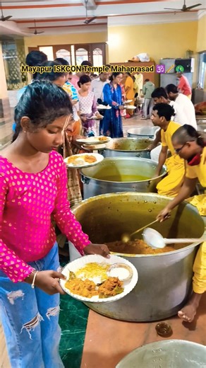 Mayapur ISKCON Temple Mahaprasad 🕉️ | #shorts #iskon #viral