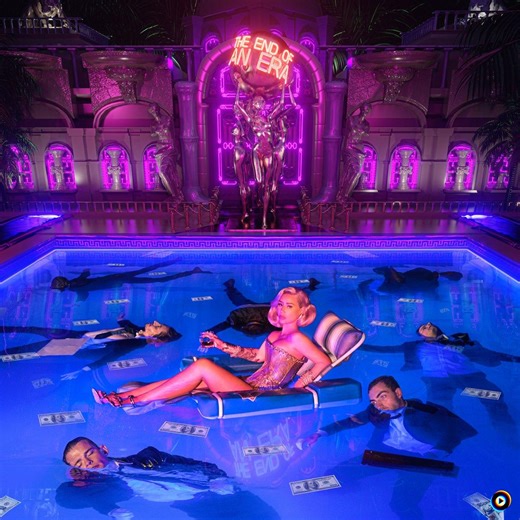 Sex on the beach by Iggy Azalea & Sophia Scott