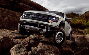 2013 Ford F-150 SVT Raptor Gets New Equipment, Limited Trim Joins F-150 Line