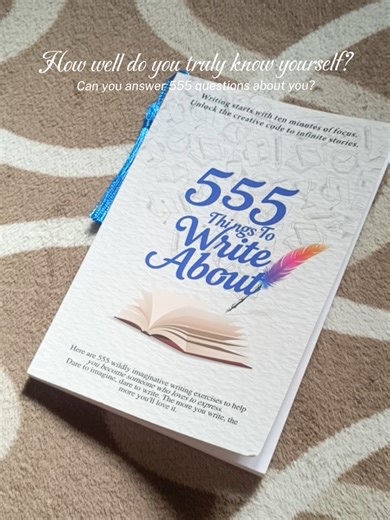 555 Thoughtful Journal Prompts for Self-Discovery