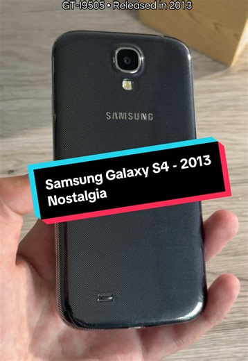 Samsung Galaxy S4 nostalgia 🥹 #samsung #oldphone #oldphones #2010snostalgia #android4