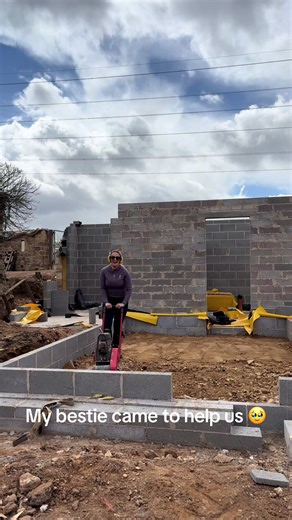 Sand & stone pad going down for the house and we honestly can’t believe the progress right now. So grateful for good friends stepping in while Ellie is out of action 🫶 But let’s be real… we all know things will really start flying when Ellie’s back on site getting stuck in 😜 Follow along to see how far we can take this 👀🏡 #progress #buildingahouse #goodfriends #comealongwithus #countrylife @ScrubsToSequins @Ralph Poskitt