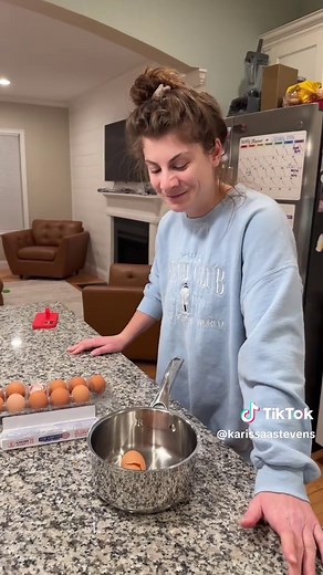 Quick and Easy Egg Drop Soup Recipe