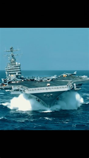 Nimitz-Class Supercarrier – The 100,000-Ton Floating Airbase The mighty Nimitz-class aircraft carrier of the United States Navy is a nuclear-powered giant and one of the largest warships ever built. Displacing over 100,000 tons, this floating fortress can carry up to 90 fighter jets and helicopters, project air power anywhere on Earth, and operate for decades without refueling its reactors. With a crew of nearly 6,000 personnel, it is not just a ship—it is a fully mobile military airbase dominat