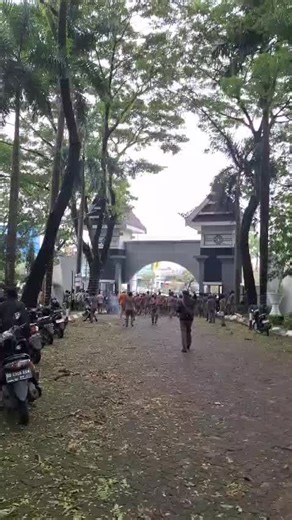 Kantor Gubernur Sulawesi Selatan: Berita Terbaru