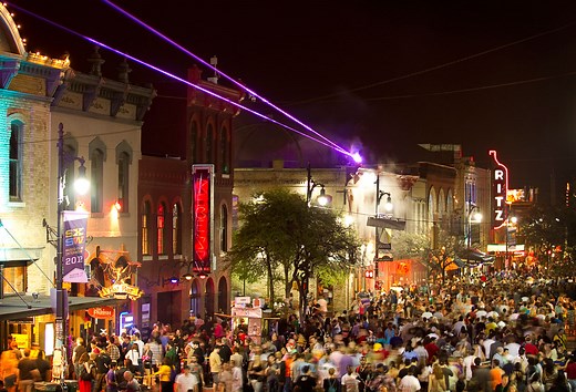 Plan an Epic Bachelor Party in Austin Texas (2024 Guide)