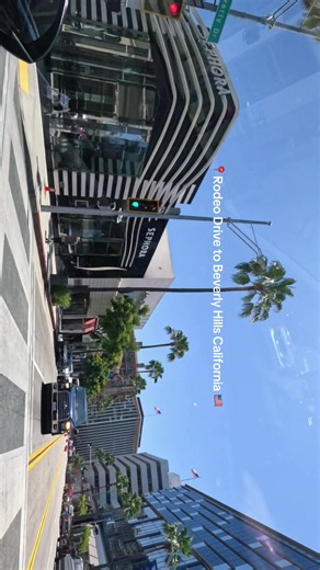 📍 Rodeo Drive is one of the most expensive and exclusive luxury shopping streets in the world. #rodeodrive #beverlyhills #foryoupage