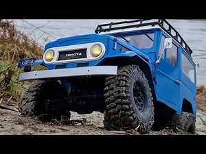 FMS Toyota Land Cruiser FJ40/1/10 RC Crawler - Test, Action, and Review!"