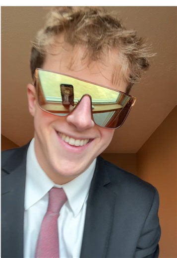 Rediscovering Classic Shades: A Fashion Statement