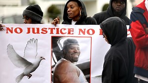 13K views · 315 reactions | Videos purportedly capturing the moments before the shooting death of a double-amputee man holding a knife after a stabbing attack are raising questions about whether police used excessive force. https://cnn.it/3RqnE8l | CNN | Facebook