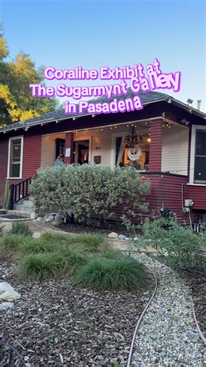 Of course we had to check out the Coraline exhibit for my lil Coraline fan! **for info- @SugarMynt Gallery in Pasadena, CA ** #coralinejones #coralineexhibit #coralineart