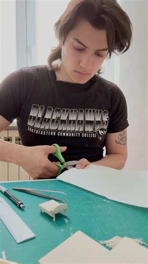 Part 6 - Building the Bedroom and Set Pieces for my Grease stage design #diorama #grease #setdesign