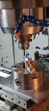 CNC milling machine feeler QM-40sa fanuc 18i-mb