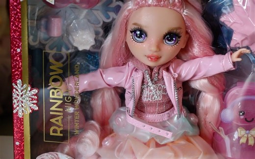 ☆ Solfrid ☆ 轻语开箱 Rainbow High贝拉·帕克娃娃｜冬日仙境主题｜塑料包装声