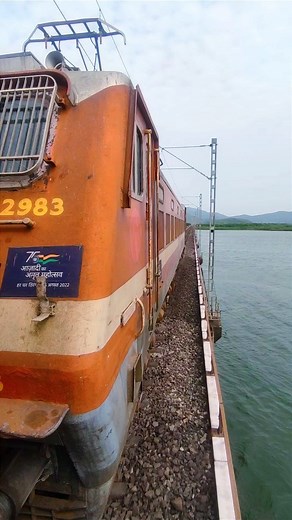 1.9K views · 51 reactions | WAP 4 ❤ High-speed Running on Kali bridge #railfanning #reels #wap4 #konkanrailways #kalibridge #krcl #hamari_bhartiya_rail #indianrailways | hamari_bhartiya_rail | Facebook