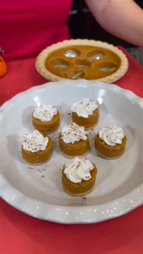 340K views · 859 reactions | Thanksgiving Tips & Tricks! | Kyle & Mistie Knight | Facebook