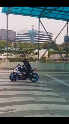 Standing wheelie on s1000#viral #trending #funny #youtubeshorts #shorts #viralvideo #love