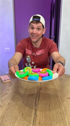 How nice! Do you like gum in a roll? 😋😁🥰