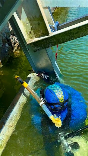 The Barnacle Boys | Most boat lift failures don’t happen because something “breaks.” They happen because something can’t move. Barnacles grow on lift tracks —... | Instagram