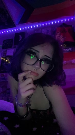 #idk #yippee #alien #yippee #iloveiceskating