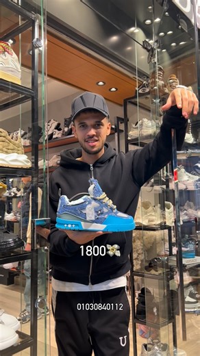 Ahmed M0T00☝🏻 on Instagram: "💸💸💸 #newcollection #reel #luxury #foryou"