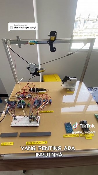 Membalas @gn bisa jadi apapun tapi tetap syarat dan ketentuan berlaku ya 😂 gampangnya kalau bikin suatu system yang masih manual nanti bisa di ubah menjadi otomatis dengan microcontroller & programming, mau baca sensor, gerakin motor atau yang lain juga bisa 🔥 #arduino #arduinoproject #microcontroller #arduinouno #project #diy #progaming