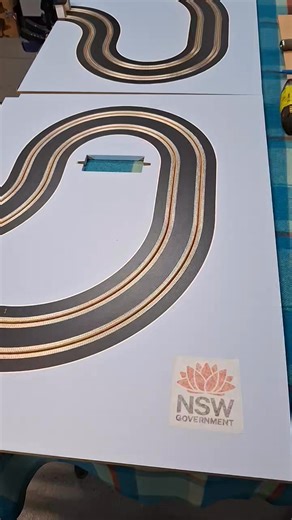 Haven't posted much lately, but have been really busy working on some new stuff. Including this tiny 1:43 scale folding track for the NSW Govt. | MrTrax