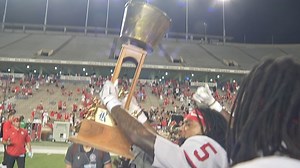 Cougars take home the 35-9 win against Rice in the Bayou Bucket for second year in a row