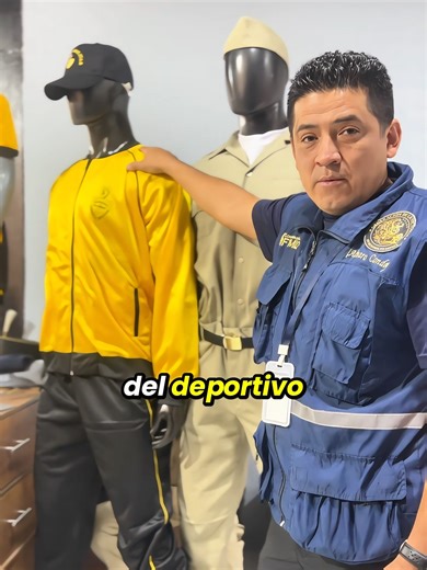 En FIMID equipamos a los cadetes del Colegio Militar Teniente Hugo Ortiz en Guayaquil con uniformes de alto nivel 🔥 📍 Desde este miércoles estamos en la Expoventa de Uniformes en el Club de Aerotécnicos. 🗓 Del miércoles al sábado ⏰ De 9:00 a.m. a 5:00 p.m. Contamos con parqueaderos, con guardia y seguridad privada para tu confianza 🤗 #comil#ColegioMilitar #TenienteHugoOrtiz #Guayaquil