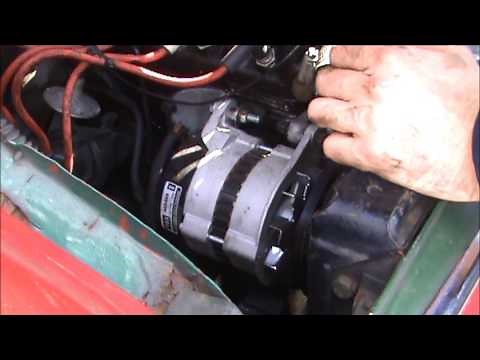 How to adjust the fan belt on your Morris Minor or MGB