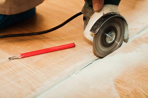 How To Cut Hardwood Flooring That's Already Installed - uooz.com