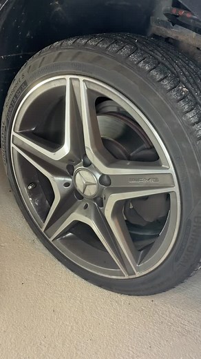 450 NM Drehmoment - das Highlight für mich ist aber die Stopp-Funktion des Schlagschraubers von @litheli_de … und das zu einem unschlagbaren Preis inklusive Akku! Dass der Akku auch noch eine Powerbank ist wirklich cool. #reifenwechsel #auto #werkzeug #heimwerker Werbung - der Schlagschrauber wurde mir zur Verfügung gestellt | Echt holz | Facebook