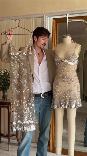 Understanding Garment Costs: Silk vs. Synthetic Fibers
