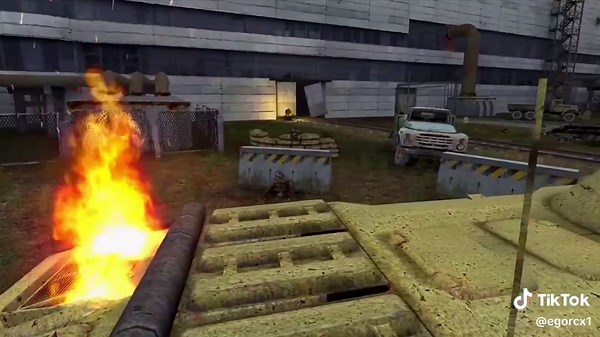 Exploring S.T.A.L.K.E.R: Shadow of Chernobyl Gameplay