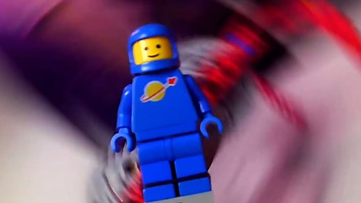 LEGO Spaceman Benny gets astronaut training! How fast can he spin? (by Brick Experiment Channel http://bit.ly/2r0VyZl) | Beyond the Brick