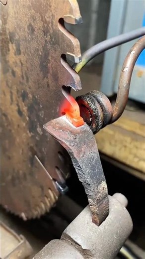 High-frequency sawtooth disassembly and maintenance #machine #heater #weldinb