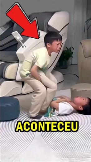 He SAVED his LITTLE BROTHER'S LIFE in Seconds! 😱🍬🚫😢❤️ #curiosities #viral #shorts